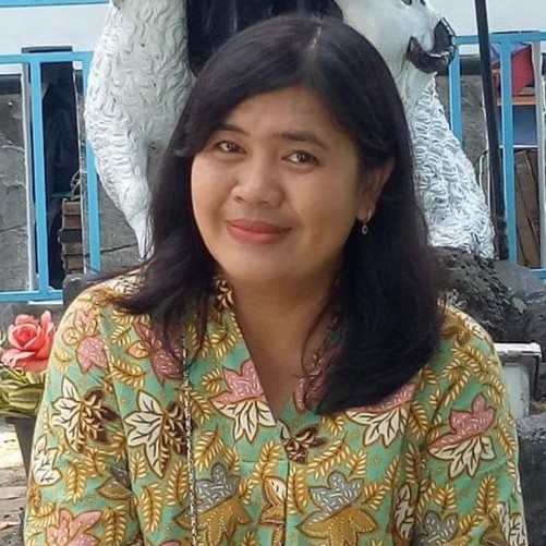 Theodora Laela Nurfitria, S.Pd.